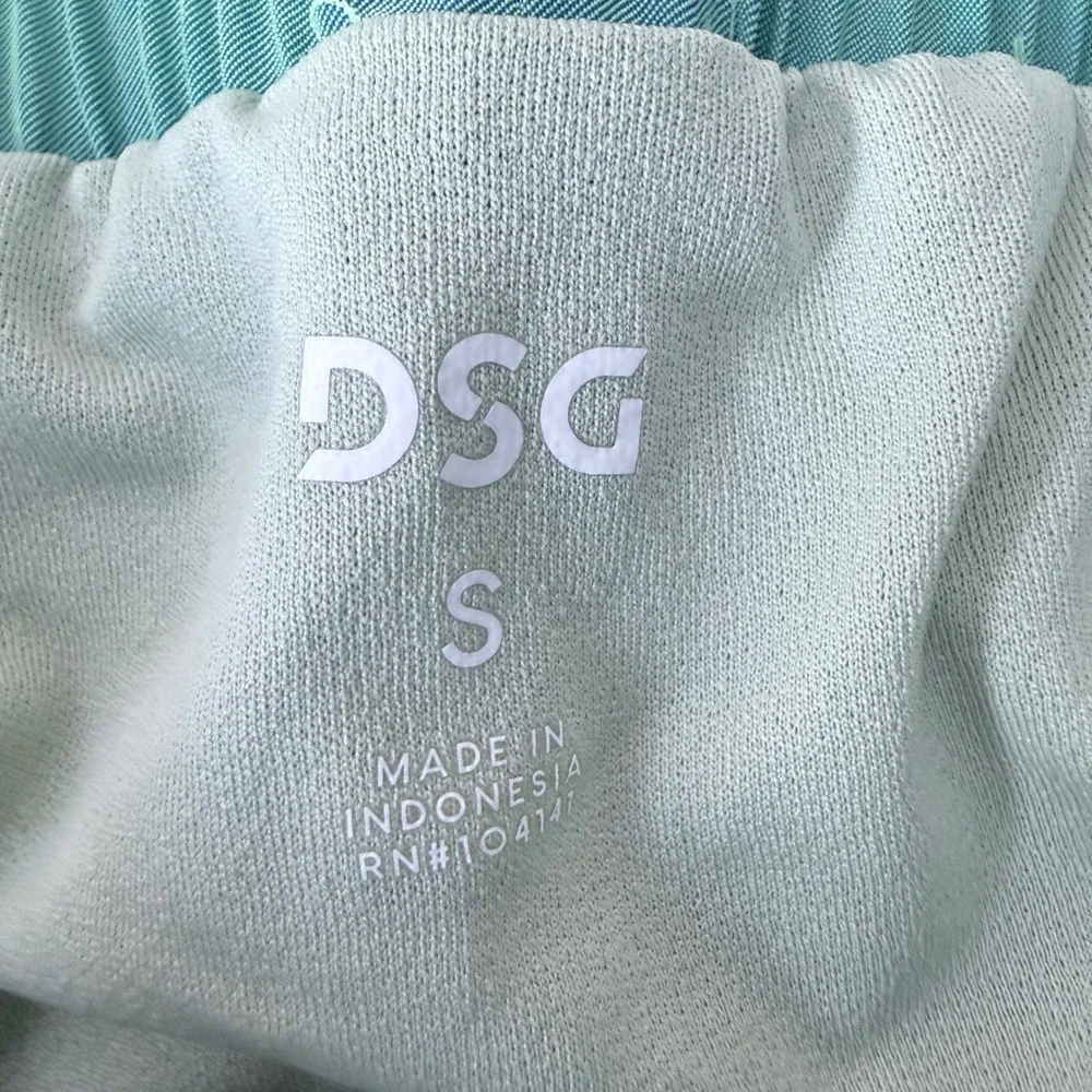 DSG Womens High Rise 3 Inch Running‎ Shorts Teal Green Smocked Waist Small NWT
